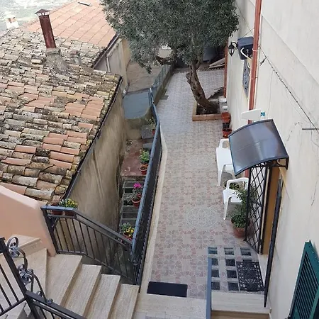 Per Turisti Mesovia Apartment *