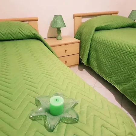 Per Turisti Mesovia Apartman