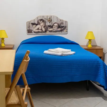 Per Turisti Mesovia Apartman *