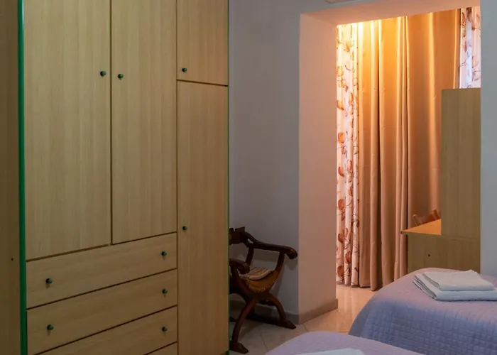 Per Turisti Mesovia * 圣塞韦里娜